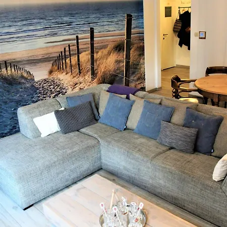 Cosy Gezellig App Met Aparte Gastenkamer Op 30meter Prive Garage 아파트 코크시데
