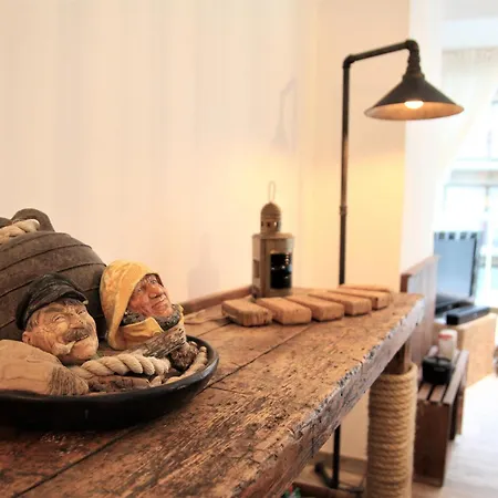 아파트 Cosy Gezellig App Met Aparte Gastenkamer Op 30meter Prive Garage